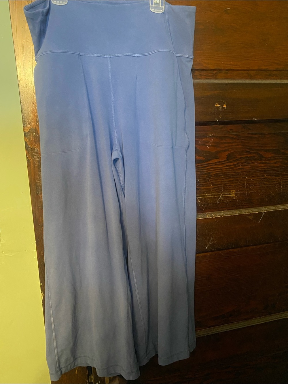 lululemon athletica Wide-Leg crop in Periwinkle